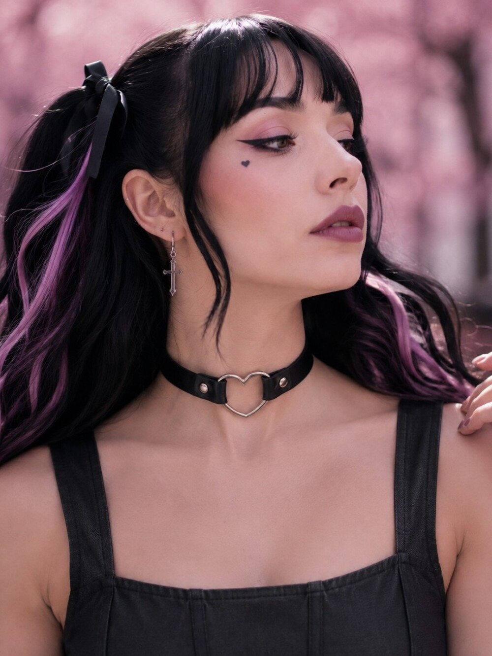 NEW Black Heart Ring Faux Leather Choker Necklace